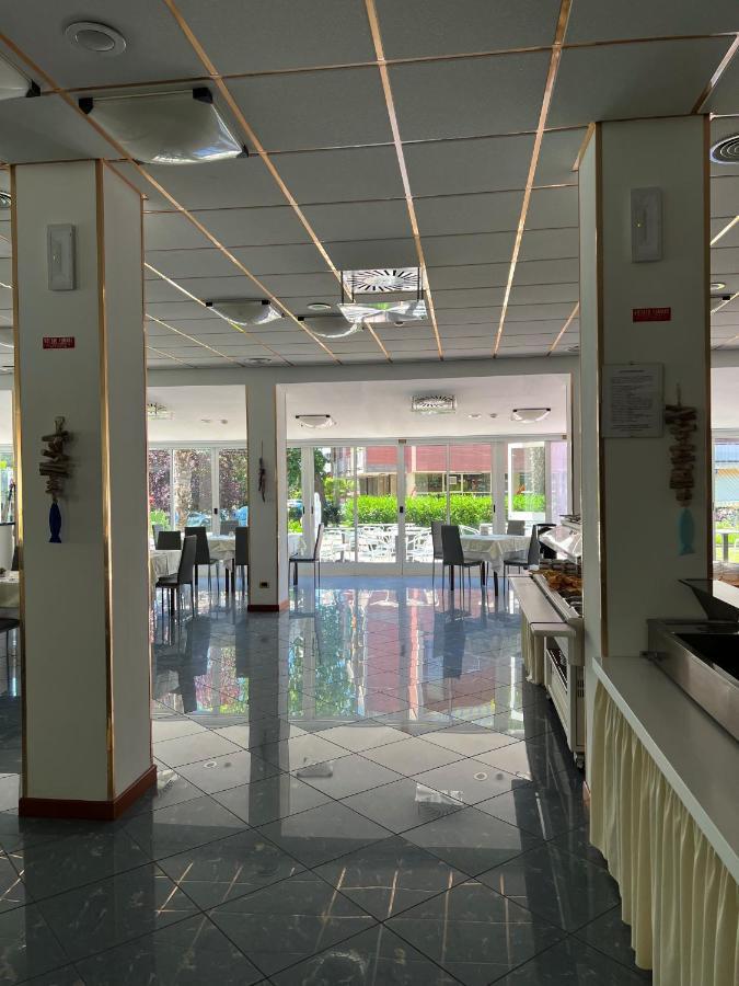 Hotel Ai Pini Grado Exterior foto